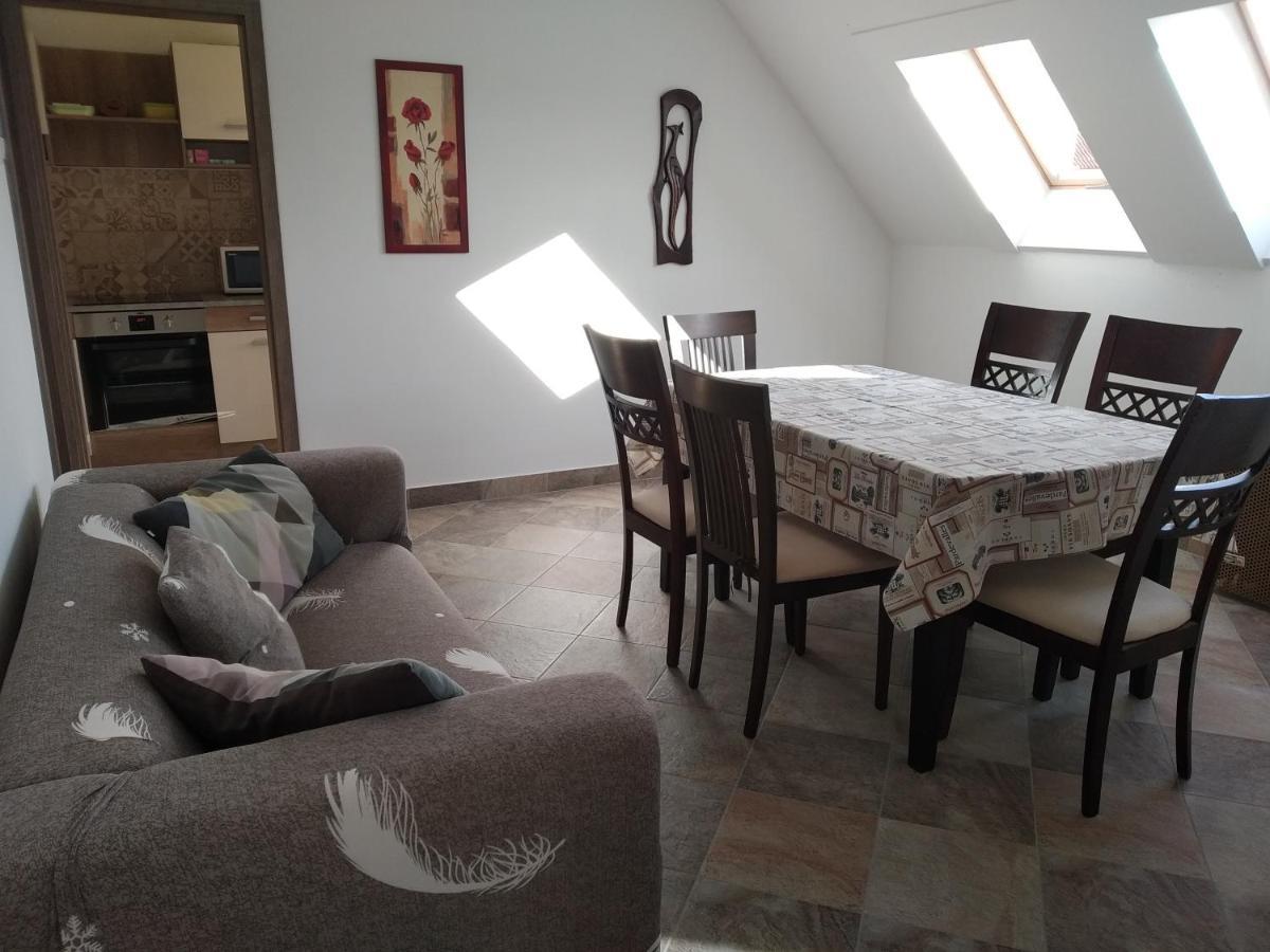 Tímár utcai lakás Eger Exterior foto